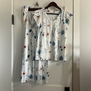 NWT Ekouaer Knit Floral Print Pajamas